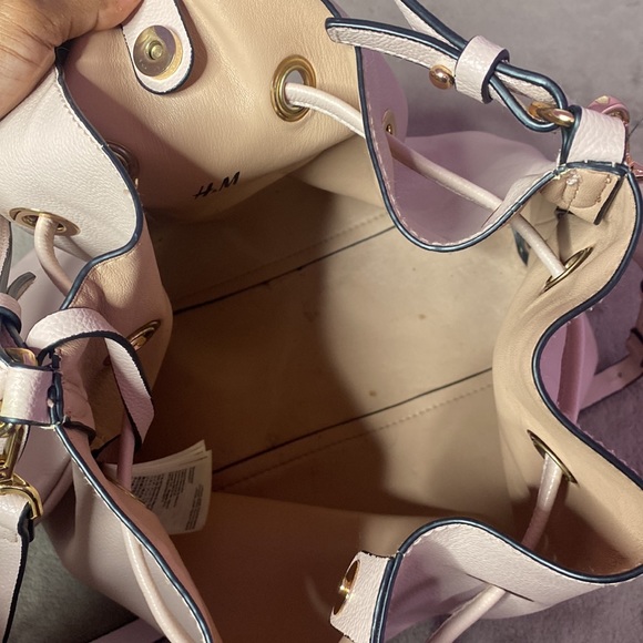 Pink Drawstring Crossbody Shoulder Bag Purse - Picture 5 of 6